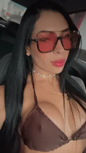 LunahMiller Public Immagine  3