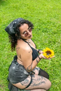 Eris_kaosu14 job gardener 🍀🌾🌻 صورة واحدة|Eris_kaosu14 job gardener 🍀🌾🌻 صورتان|Eris_kaosu14 job gardener 🍀🌾🌻  5 صور|Eris_kaosu14 job gardener 🍀🌾🌻  5 صورة