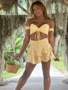 nahomi_campbell: 💜💛Eternal flowers ✨ ( фото)