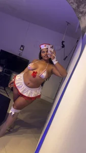 Sky_Loren Your trusted nurse 😏 Poză 3