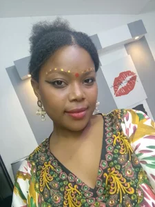 kavya_suri_ ❤️‍🩹 รูป  2