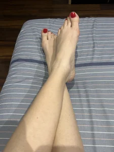 GrayLunna Feets... Εικόνα 4