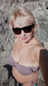 EmilyFanksPublic图片 2