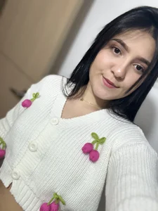 Camila_sanchez25 New year! 🥳 Pic 2