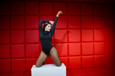 ValeriaRoldanX Passion red Foto 2