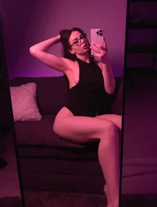 KaryCherry 🥰 Pic 4