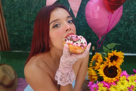 hannahill69 Picnic Day 🌞🌼 Pic