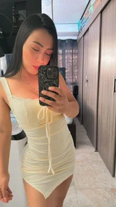 Valentina_Castro_ Public Pic 6