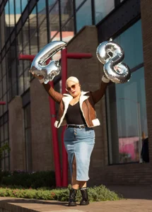 GianellaCox_ Birthday #48 Pic 5