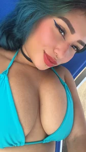 sensual<3 de HATSUNE__  4 Imagens