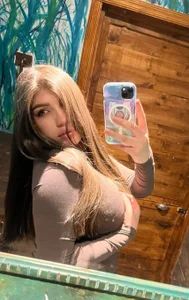 alba_lexter_ welcome Pic