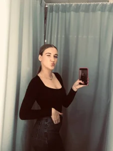 LizbethAlly Public Pic 5