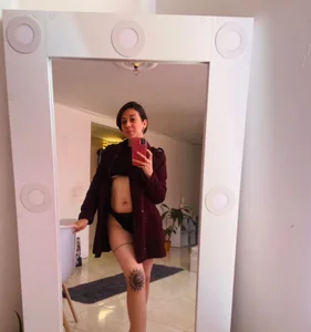 Valeriana00 black Pic 3