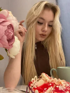 Flirty_lee only for you my favorite ones Pic 3