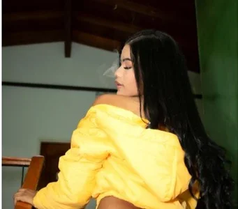 chloe_sullivannn kullanıcısının Public albümü -  4 fotoğraf