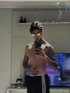 Public de RealGdiass  7 Imagens