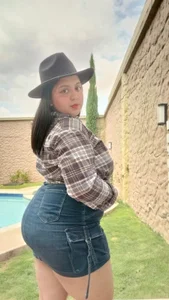 cowgirl 🤠 de EVANGELIINE_21  2 Imagens