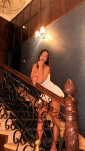 EmilyCruz- Natural and elegant 💘 Pic