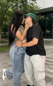 SOPHI_AND_NOAH a day with we 💜 Pic 3