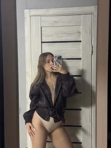 ElizaPurrr Me in jacket Pic