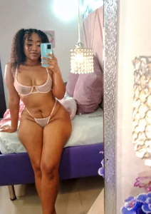 hottie de mia_rouxx1  5 Imagens