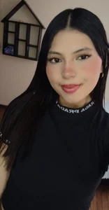 connie_forero Public Poză