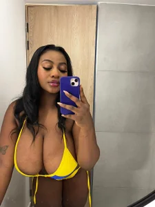 tamaramyller1 A LITTLE LATINA TEMPTATION 💋🔥 Pic 2