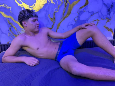 BradPrince Public Bilde 4