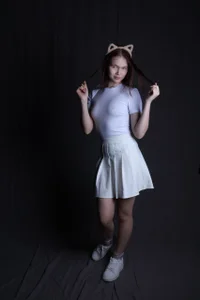 OwlLynn White outfit Poză 2