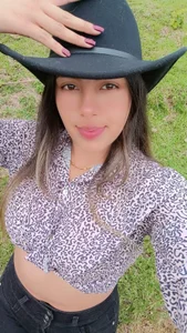 samantha_pym Public Pic 6