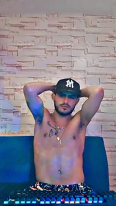 Master_King_Crazzy666 Relaxing Pic 5