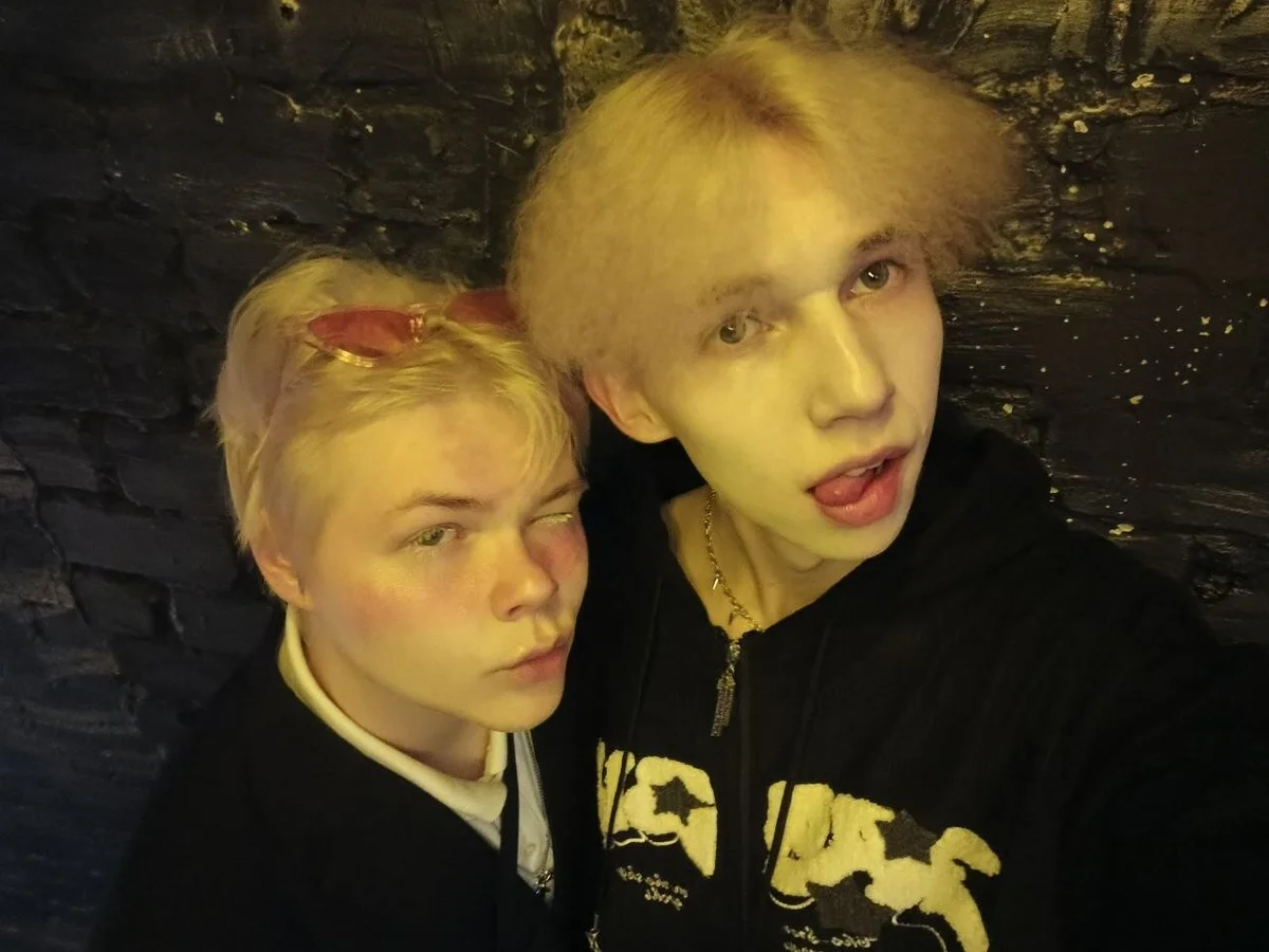 ภาพที่กำลังนิยมของ Mark_Brain  3895