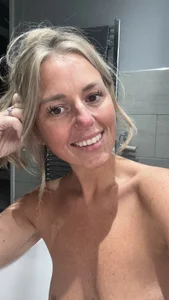 sammie-99 Public Pic 6