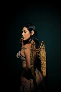 SarahYates: Your little angel is naughty ( 3 фото)