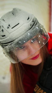 MelissaMelrey 🥅🏒⛸ Poză 3