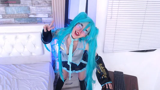 HATSUNE MIKUU💙 od rihonna_hs8  7 snímek