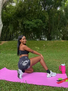 MILA_ROE Sun, movement and good vibes. 🌞 Fotka 2