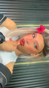 How hot I see myself? de AndyBlake_  5 Imagens