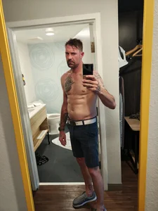 Cumallday25 Public Pic 4