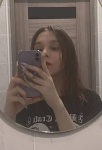 HollyWheeler Public Pic
