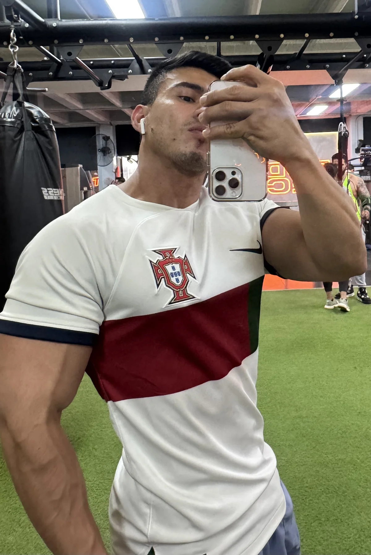 Трендове зображення  9135 Chris_Clarck