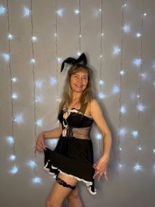 Carla_Vogue Bunny wants to play♥ Pic 3