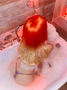 Pixie_Grrr I like looking different sometimes—do you like it? Hình