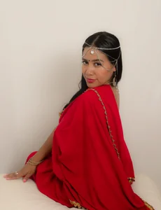 My favorite color of saree od Katrina_baurii  4 snímek