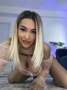 AmmyDanger Public Pic 4