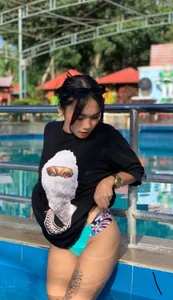 lily_browndolly Simply Sweet Girl Pic 3