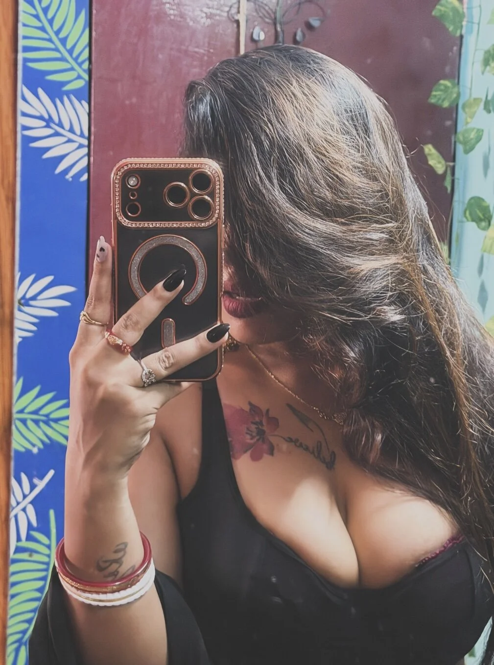 V-Hot-Sweti Foto en Tendencia 3231