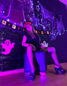 Dayse_Harrison happy hallowen friends Immagine  4