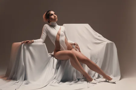 MarianneLane Art and sensuality Pic 8