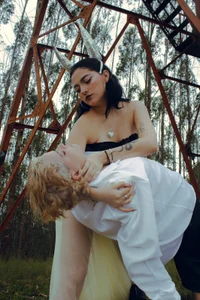 I'm all for you💋📷 de Alice_Dark21  2 Imagens